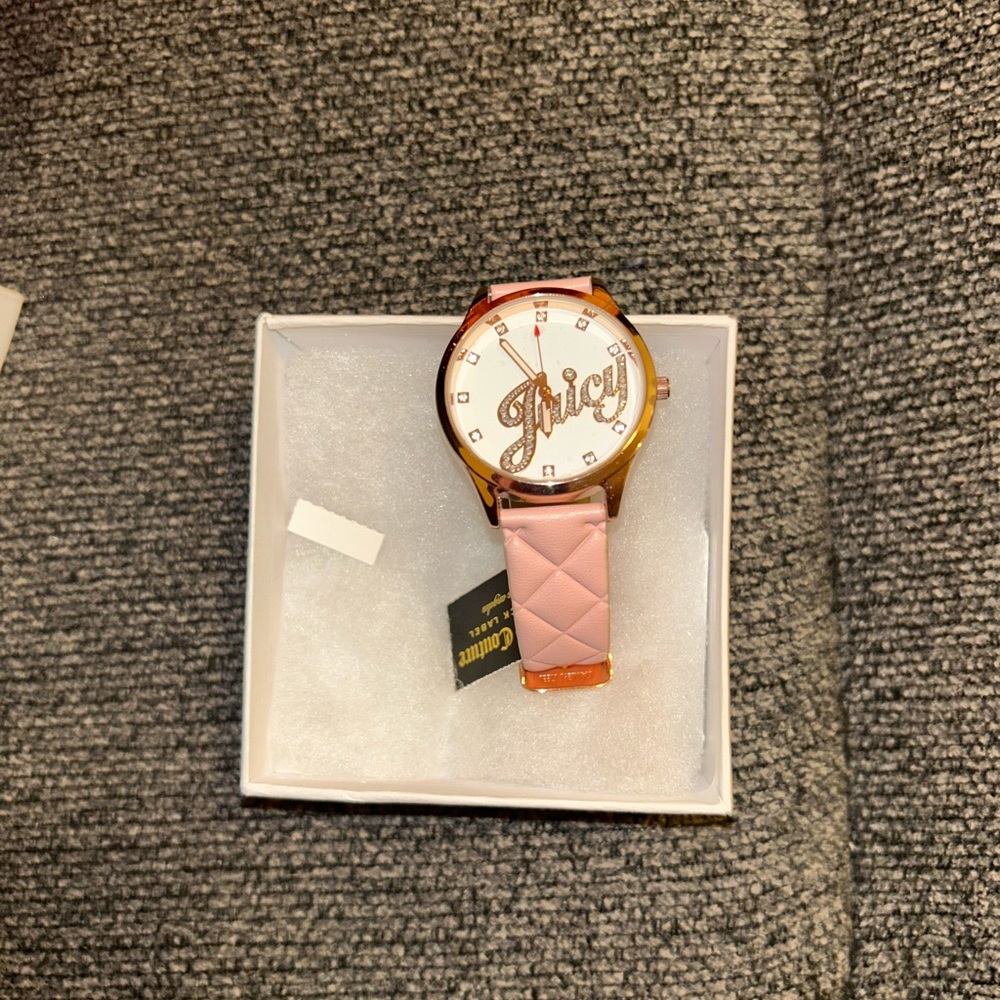 JUICY COUTURE women’s pink wrist watch